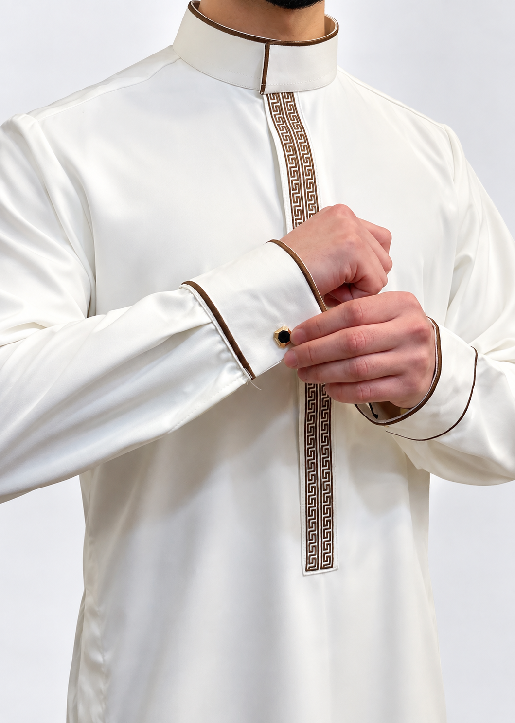Saudi Embroidered Thobe
