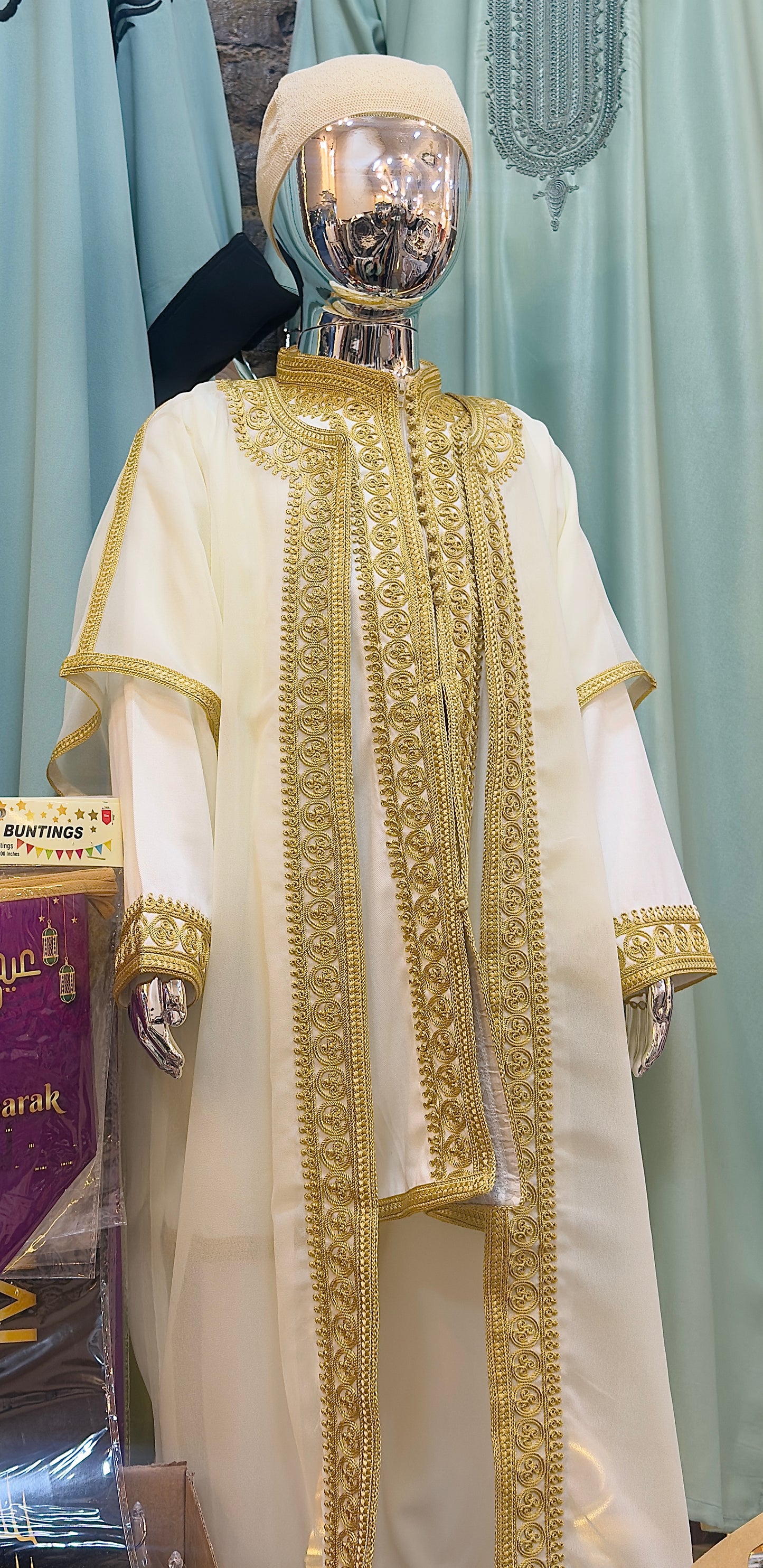Boys 3 Piece Jabador set (White & Gold)