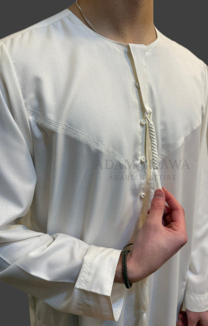 Classic Emirati Thobe