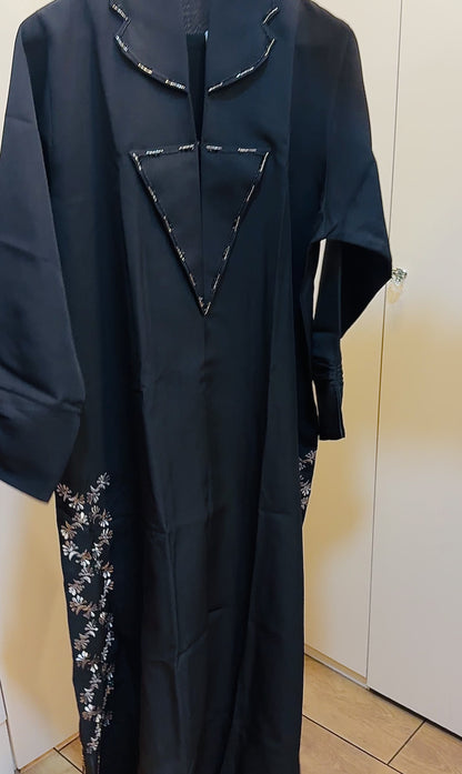 Zainah Abaya